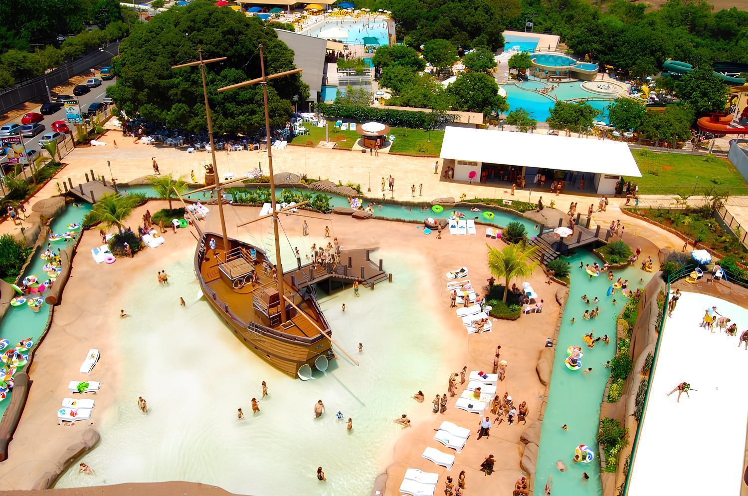 Piazza Diroma Acesso Ao Diroma Acqua Park Aparthotel